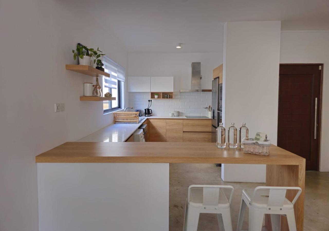 Modern Villa In Grand Bay - Short Walk To Beach 외부 사진